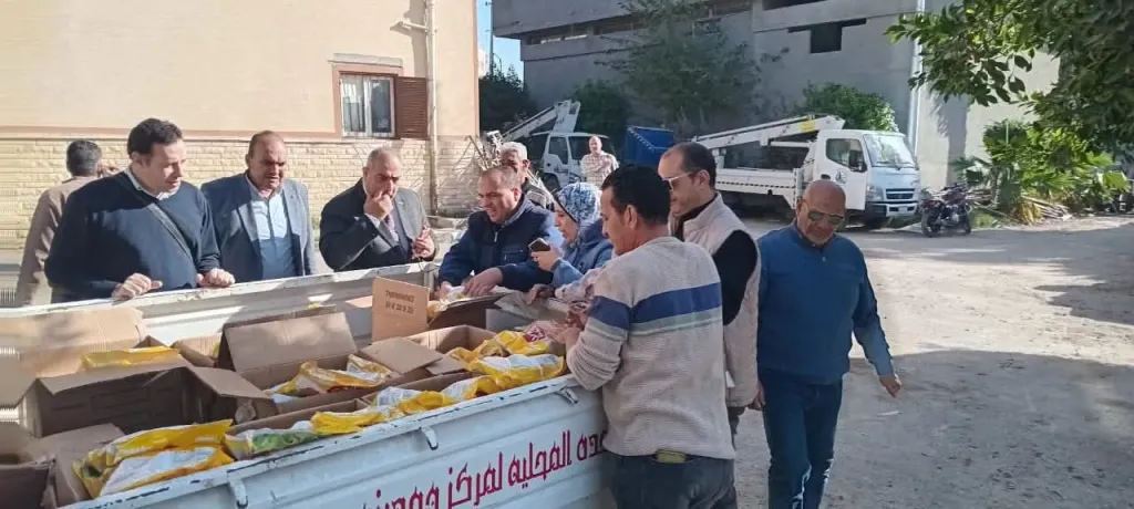 ضبط 120 كجم منتجات غذائية غير صالحة للاستهلاك الآدمي بمطوبس في كفرالشيخ