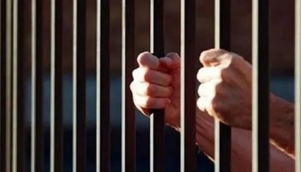 حبس متهم بقتل والدة طليقته داخل شقتها في الزاوية الحمراء