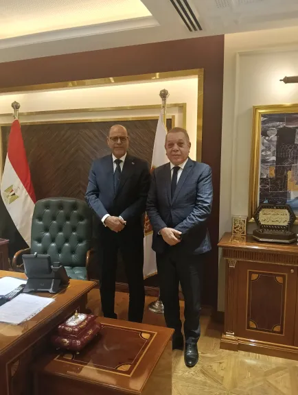 النائب أسامة شرشر يلتقى الوزير محمد جبران.. ويشيد باعتماد الوزير على الكفاءات الشابة وتأهيلهم كقيادات صف ثاني