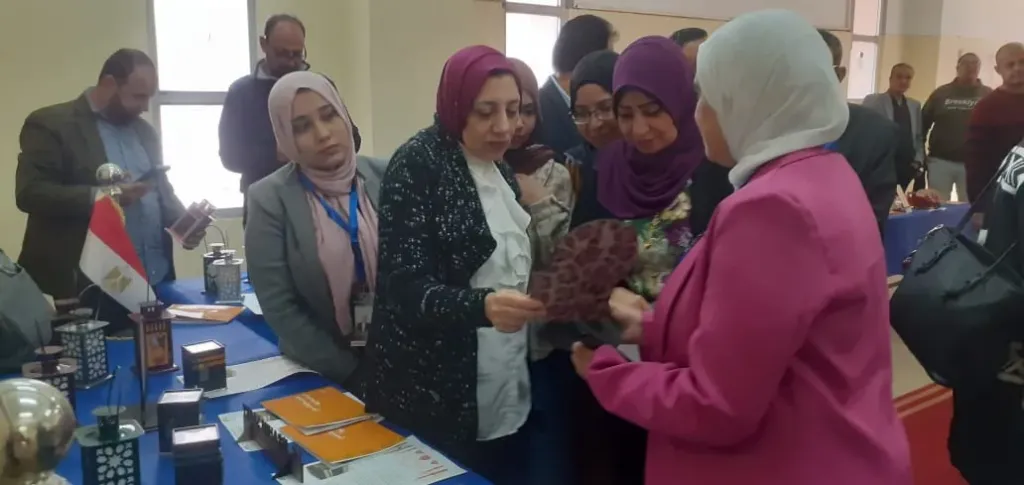 نائب رئيس جامعة بنها” تفتتح معرض المنتجات الطلابية السنوي بكلية الهندسة ببنها