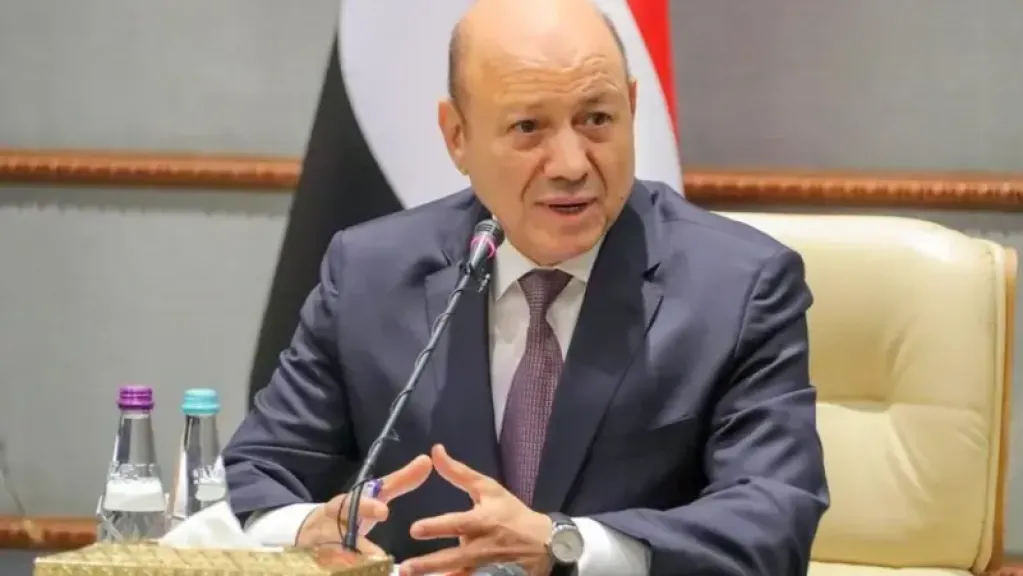 الرئيس رشاد العليمي: إجراءات المجلس الانتقالي الجنوبي تهدد العملية السياسية في اليمن