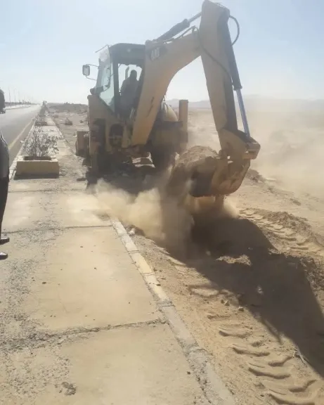 سفاجا : استمرار أعمال الحفر استعدادًا لزراعة الأشجار ضمن مبادرة “100 مليون شجرة”