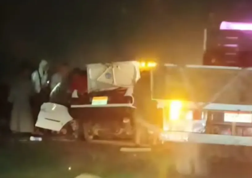 جثة و14 مصابًا.. ارتفاع عدد ضحايا تصادم 3 سيارات على الطريق الزراعي في قنا