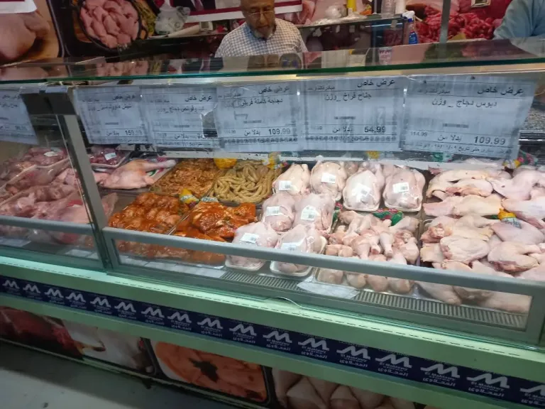 تموين القليوبية تواصل ضربات الغش التجاري.. لحوم فاسدة وسلع مجهولة ومخالفات بالجملة