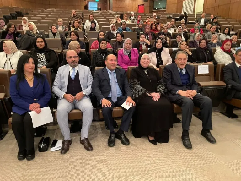 الوكيل : سيدات الاعمال شريكات فاعلات في قيادة التنمية