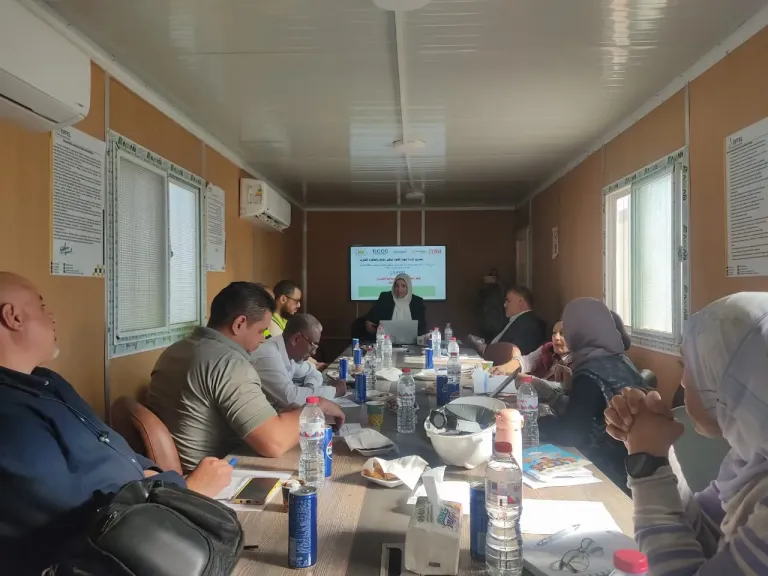 ورشة عمل للبيئة لتبادل الخبرات في السلامة والصحة المهنية بالمحطات الوسيطة للمخلفات