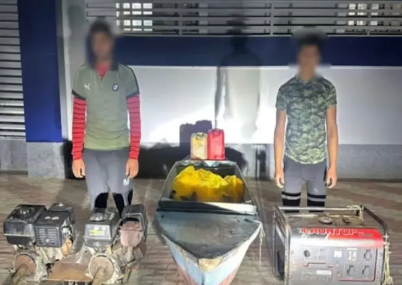 كشف ملابسات مقطع فيديو يتضمن قيام شخصان يستقلان مركب صيد بإصطياد الأسماك بطريقة الصعق الكهربائي المخالف بكفرالشيخ