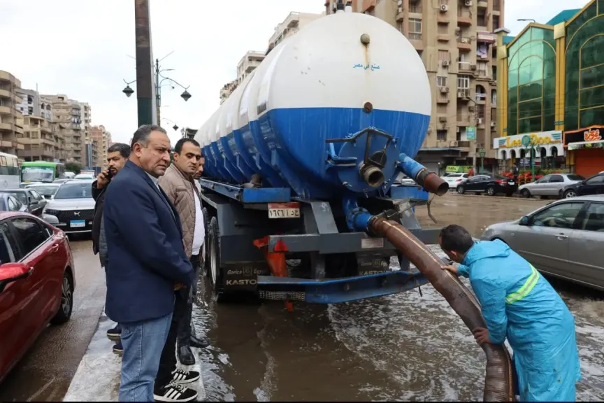 ”مياه الغربية” ترفع الطوارئ للقصوى وتكثف جهودها لكسح الأمطار في طنطا