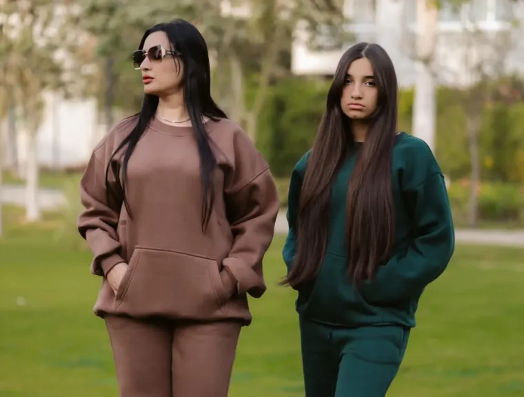 سيرا إبراهيم تفاجئ جمهورها بإطلاق براند “نغم” بعد عام من التحضير.. خطوة جديدة بروح ابنتها