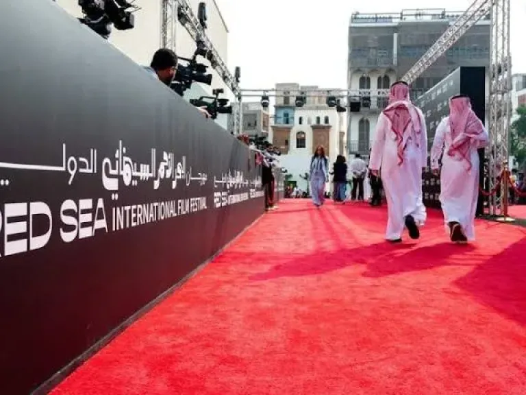 البحر الأحمر السينمائي يسدل الستار على نسخته الخامسة ويعلن القائمة الكاملة للجوائز