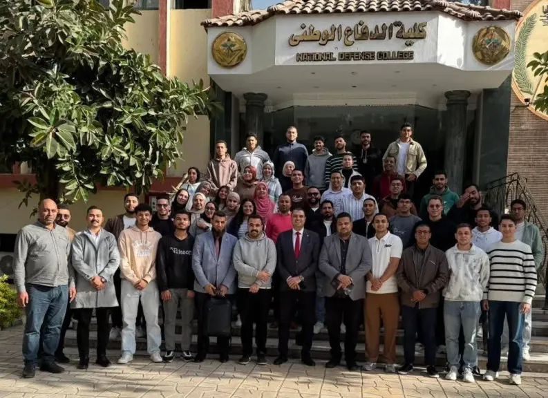 جامعة القاهرة التكنولوجية تشارك في أول دورة تدريبية حول «الذكاء الاصطناعي والأمن السيبراني» بكلية الدفاع الوطني