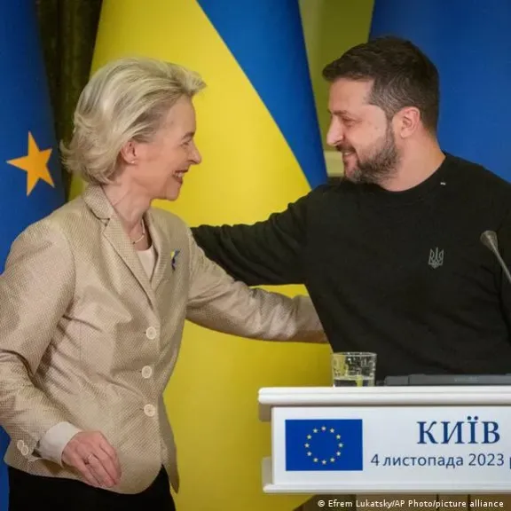 أوكرانيا والاتحاد الأوروبي 