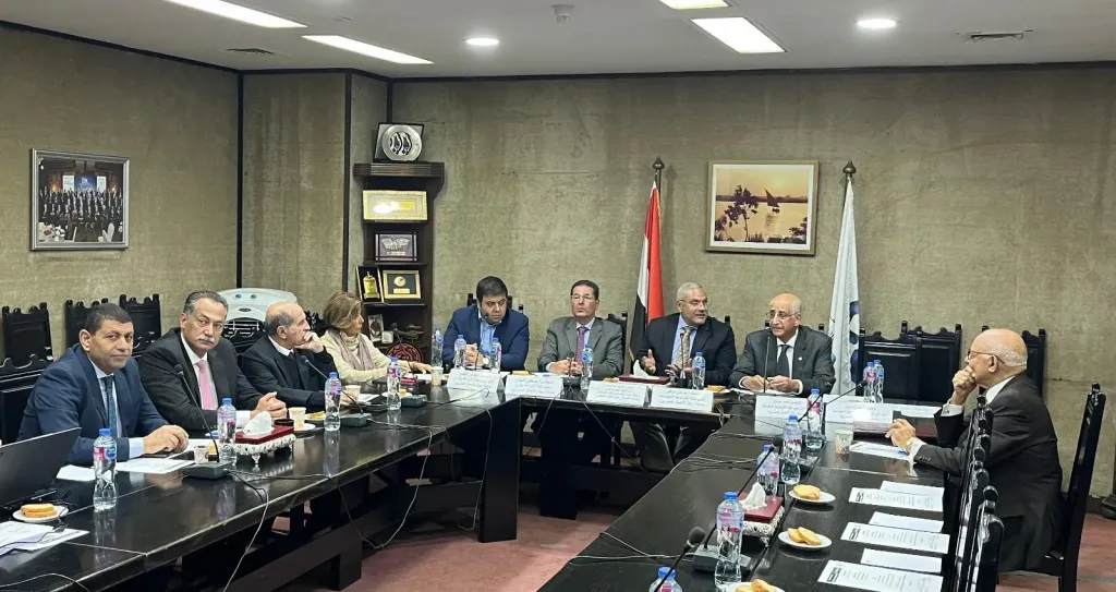 خبراء ورجال أعمال يطالبون الحكومة بحوافز تشجيعية للزراعات الذكية