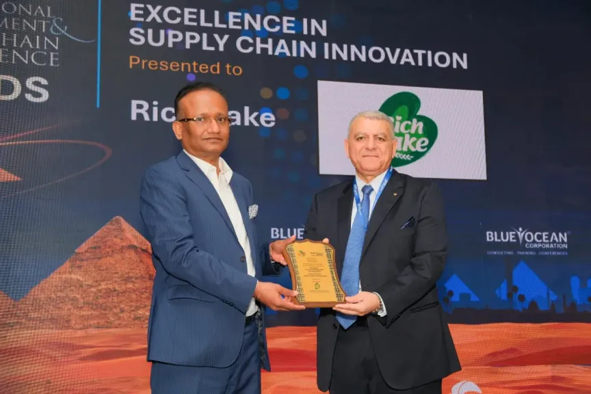 بالتعاون مع”تيراديكس” ”ريتش بيك” و”العربية للأسمنت” تحصدان جوائز التميّز الرقمي