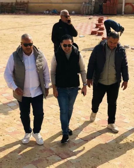 الصبروط يتفقد تطوير مركز التنمية الشبابية بالشيخ زايد