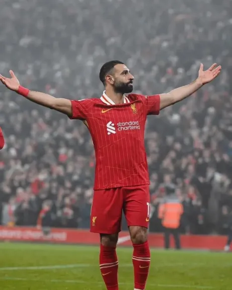 محمد صلاح خارج سباق جائزة الأفضل فى العالم 2025 من جلوب سوكر