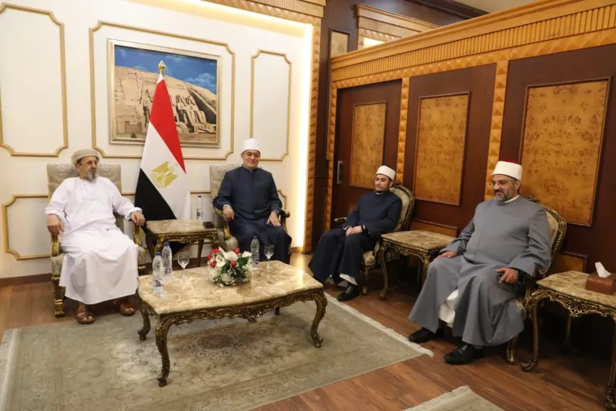 مفتي الجمهورية يستقبل عددًا من كبار المفتين والمسؤولين للمشاركة في الندوة العالمية الثانية للإفتاء