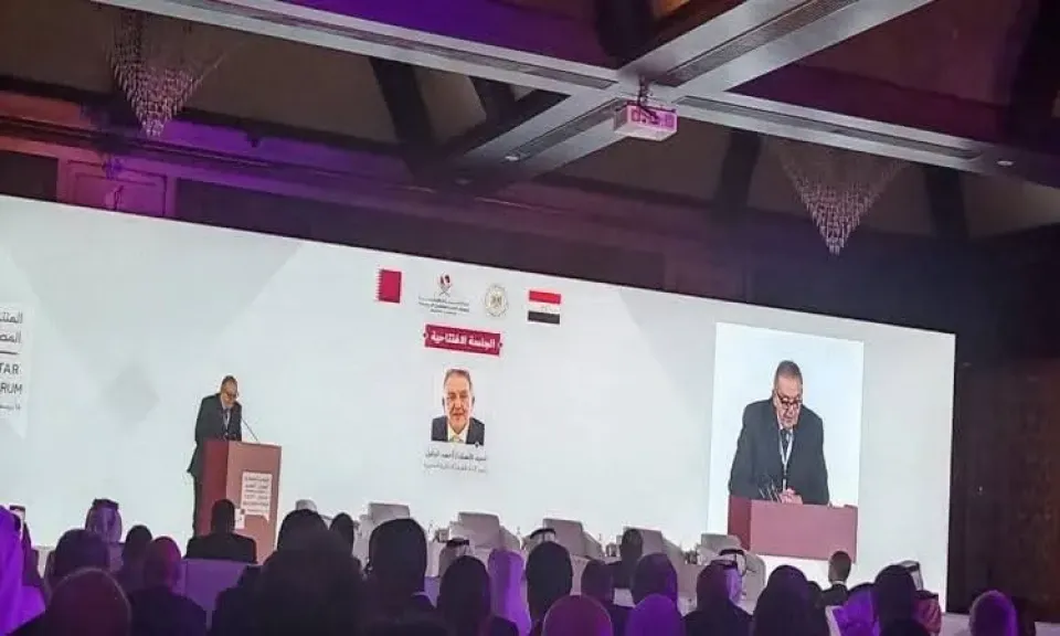 الوكيل يدعو إلي زيادة التعاون التجار ى والتكامل الصناعي مع قطر