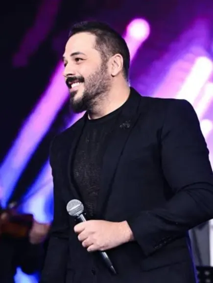 رامي عياش يشعل ”ليلة رأس السنة” في القاهرة بحفل استثنائي