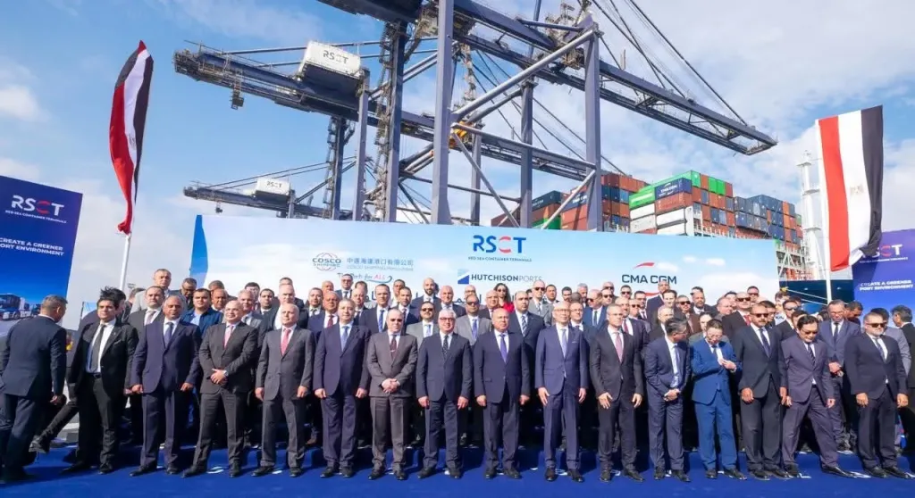 رئيس اقتصادية قناة السويس :الشراكة بين القطاعين العام والخاص كانت نموذجًا للنجاح في ميناء السخنة