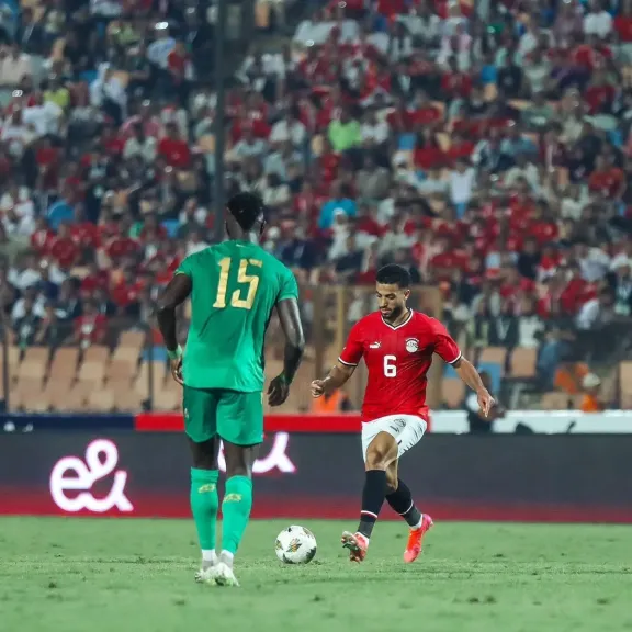 البروفة الأخيرة للفراعنة: موعد مباراة مصر ونيجيريا الودية والقنوات الناقلة