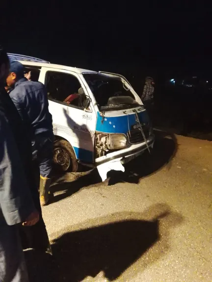 بينهم صغير وسيدة.. انتشال 6 جثامين من المياه إثر سقوط سيارة ميكروباص داخل ترعة في قنا