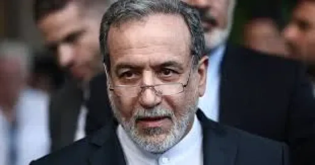 عباس عراقجي يصل موسكو لتعزيز الشراكة الإيرانية–الروسية ومناقشة القضايا الإقليمية