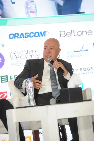 يحيى أبو الفتوح: خفض أسعار الفائدة  مهم لصالح النشاط الاقتصادي