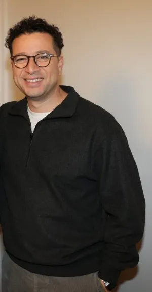 كرم القابضة تطلق مشروع طاقة شمسية بـ500 ألف متر مربع في مرسى علم