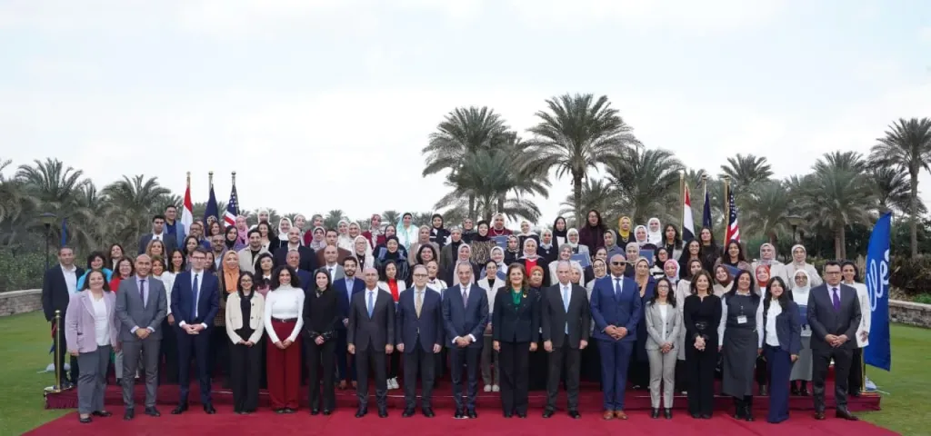 وزير الإتصالات فى  برنامج ”ديجيتلز مصر” تأهيل الشباب  كمهنيين يساعد فى توسيع نطاق سوق العمل