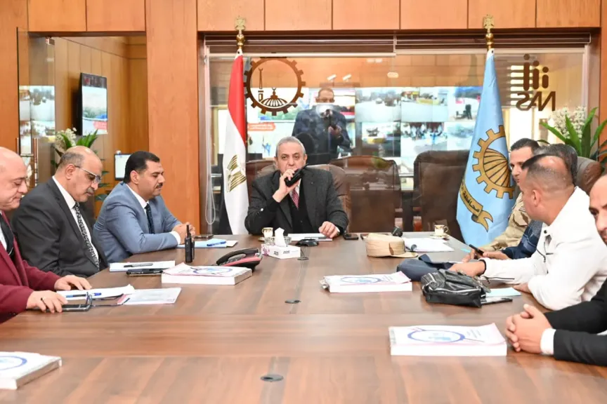 محافظ الغربية يواصل المتابعة اللحظية لسير جولة الإعادة بانتخابات مجلس النواب