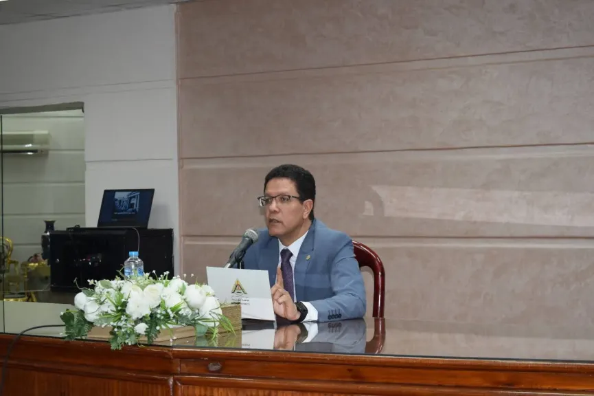 رئيس جامعة بنها للمعدين الجدد: أنتم عماد المستقبل وقاطرة التطوير العلمي