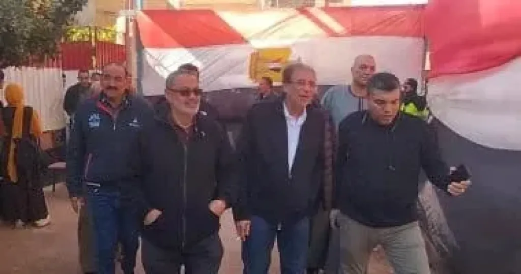 خالد يوسف يدلي بصوته في كفر شكر: المشاركة واجب وطني لا تراجع عنه