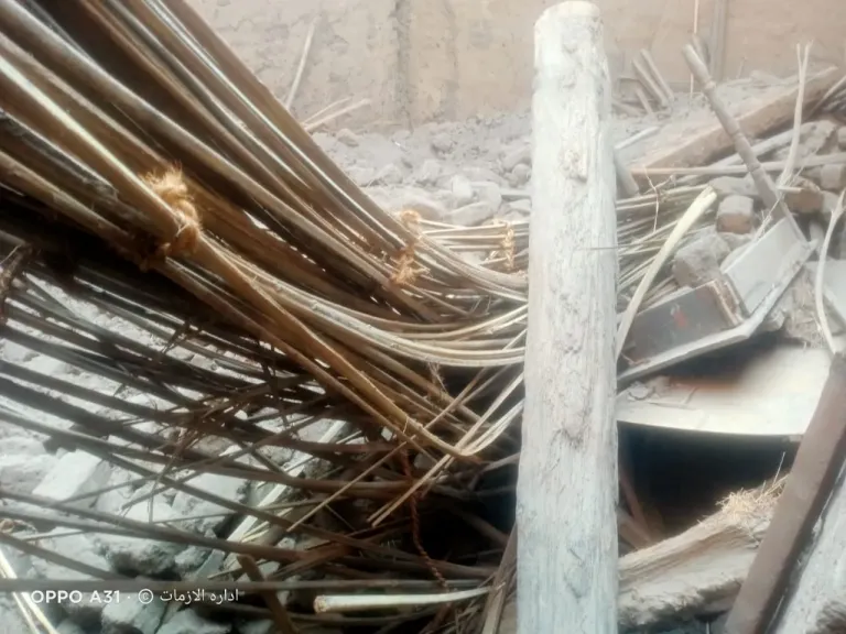 مصرع مسنة إثر انهيار منزل مجاور لها بقرية الرزيقات في أسيوط