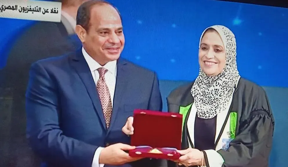 كرمها السيسي عام 2019.. مصرع الدكتورة إيمان خضر أستاذ الأمراض العصبية بجامعة أسيوط في حادث انقلاب سيارة ملاكي