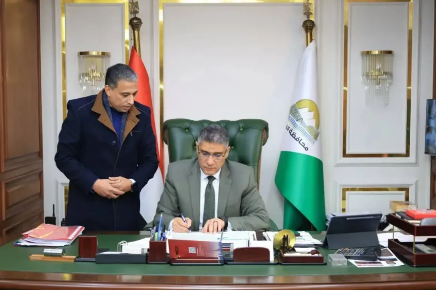 محافظ الجيزة يعتمد مواعيد امتحانات الفصل الدراسي الأول للصفوف الدراسية...صور