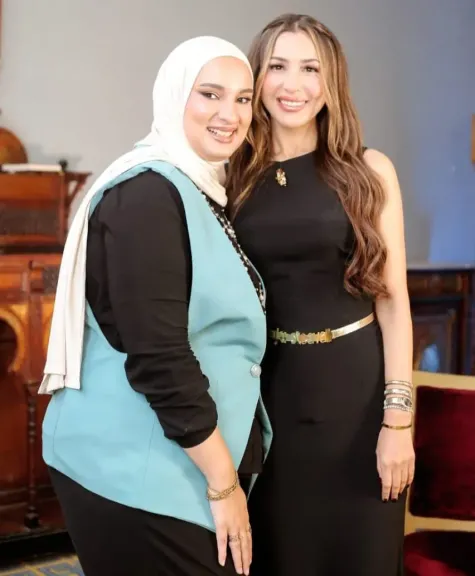 جنات لـ يارا أحمد: وفاة والدي وهو بيصلي كانت السبب في صبري