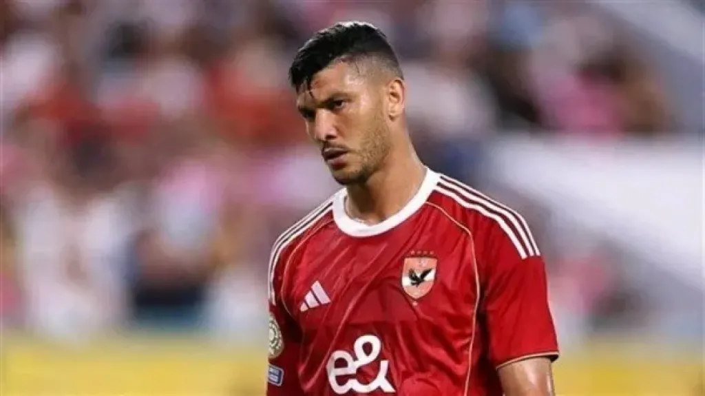 قبل الميركاتو الشتوي.. الأهلي يواجه صعوبة في تسويق أشرف داري