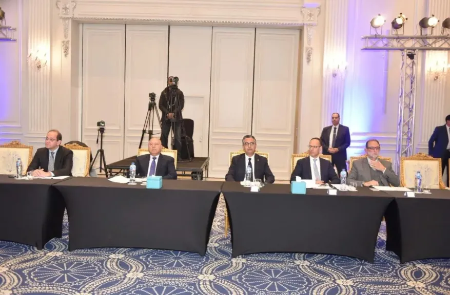 خبراء يطرحون رؤية شاملة نحو صناعات غذائية اكثر تنافسية واستدامة