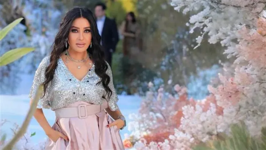 أحاسيس الأمومة تتصدر المشهد في أحدث كليبات لطيفة «تسلملي»