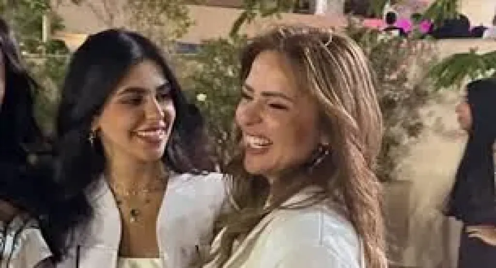 بعد أزمتها الأخيرة.. مها الصغير تظهر مع أبنائها وتعبّر عن حبها لهم