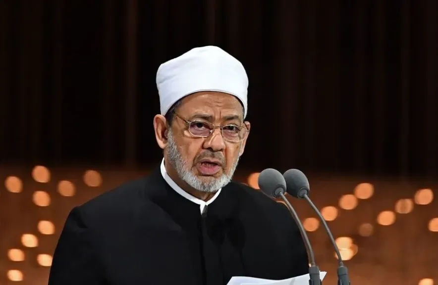 شيخ الازهر يلتقي السفير الايطالي بالقاهرة