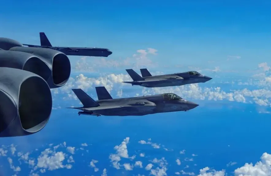 القوات الجوية الامريكية 