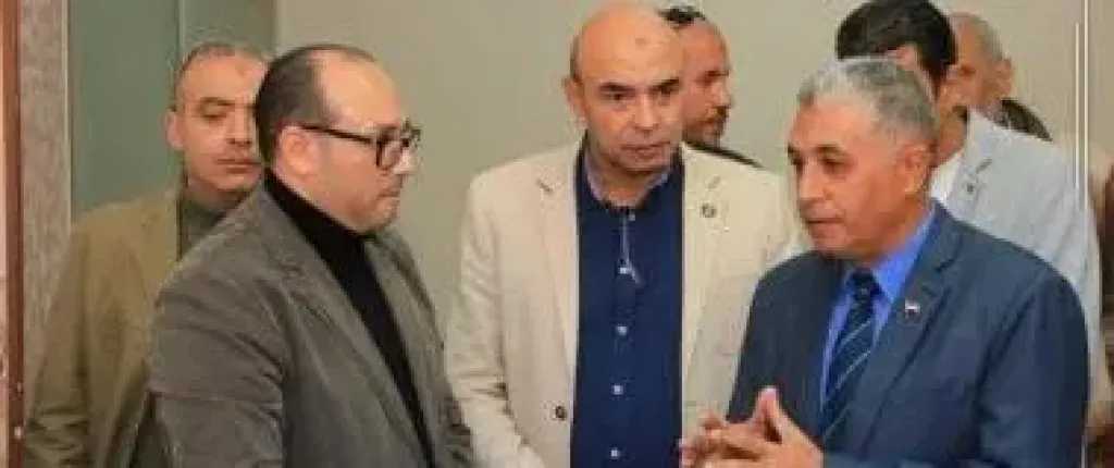 نقل عام  الإسكندرية: تطبيق التذكرة الإلكترونية على الترام