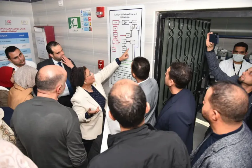 نائب وزير الصحة تستقبل وفدًا ليبيًا رفيع المستوى للاطلاع على تجربة مراكز تميز الرعاية الصحية الأولية