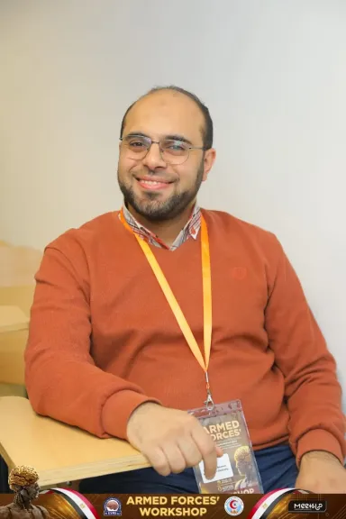 فريق طبي بقسم جراحة المخ والأعصاب بجامعة أسيوط ينجح في إجراء جراحة دقيقة لاستئصال ”كيس سحائي” وإصلاح عيوب خلقية معقدة لرضيع بعمر الشهرين