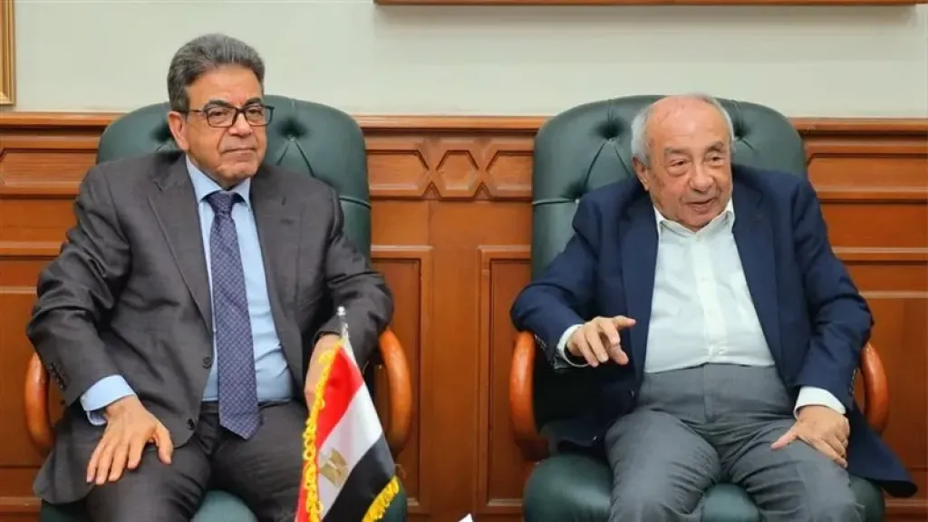 نقيب المهندسين يستقبل نقيب الأطباء البيطريين تمهيدًا للتعاون المشترك