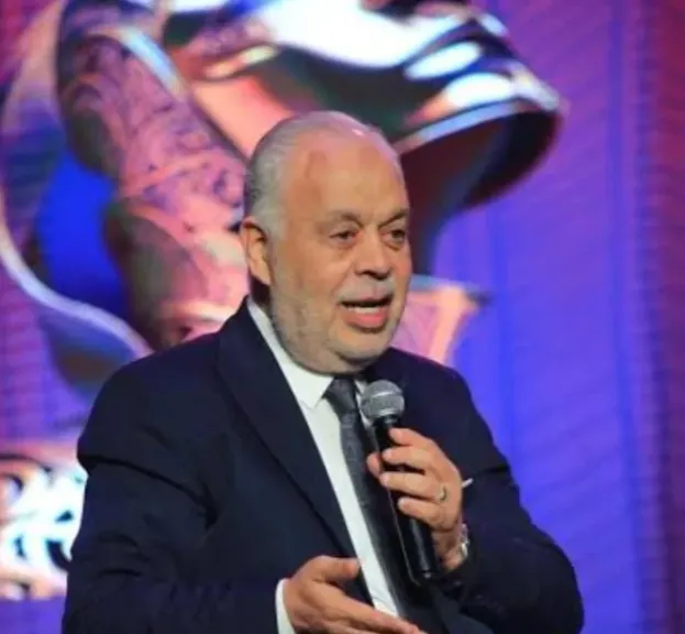 أشرف زكي: سنلاحق كل من ينشر محتوى مسيء للفنانين والفن المصري