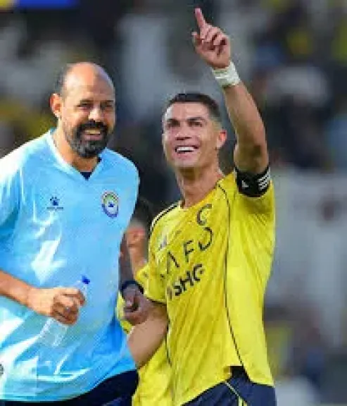 عماد النحاس يتلقى هزيمة مذلة بخماسية نظيفة أمام النصر السعودى