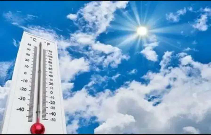 سحب منخفضة وأمطار.. الأرصاد تحذر من طقس اليوم الثلاثاء